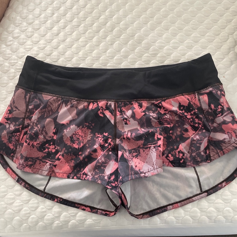 Lululemon speed shorts!